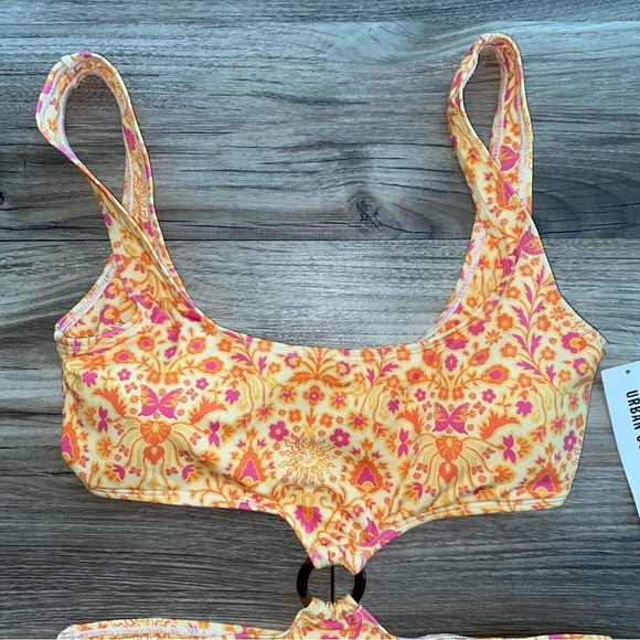 Urban Outfitters Out From Under M Women's O-Ring Yellow Floral Cut Out Swimsuit - Picture 5 of 12